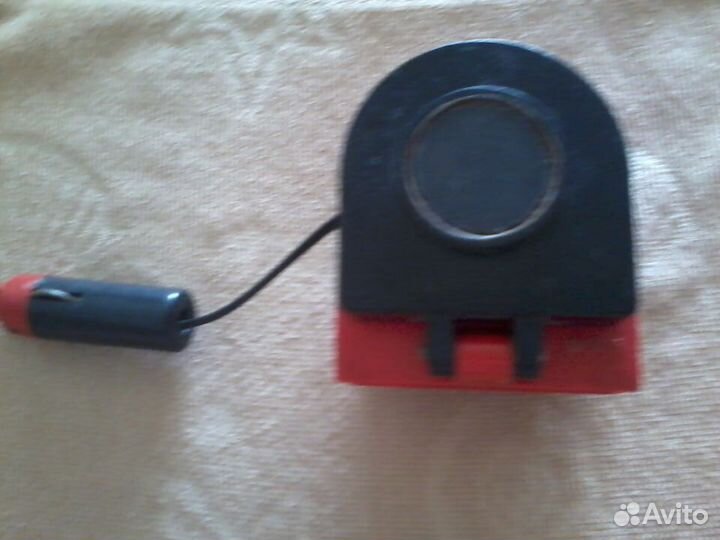 Фонарь автомобильный с магнитом и прикуривателем