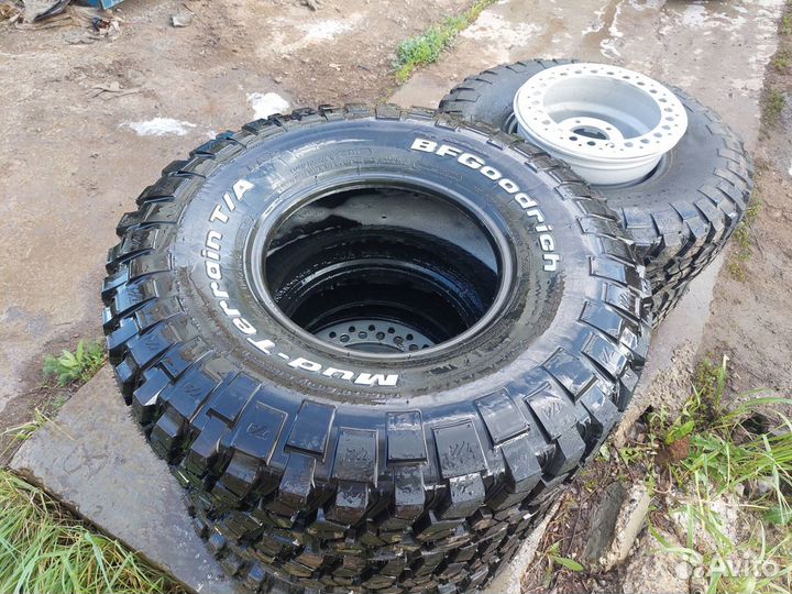 Bfgoodrich Mud-Terrain T/A KM2 33/10.5 R15 114