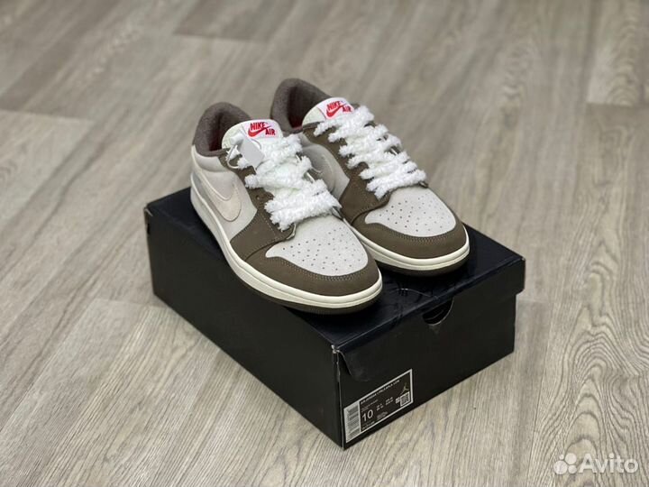 Кроссовки Air Jordan 1 Low Year of the Rabbit