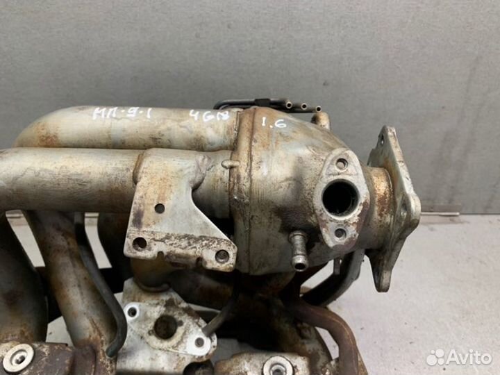 Впускной коллектор Mitsubishi Lancer 9 седан 1.6