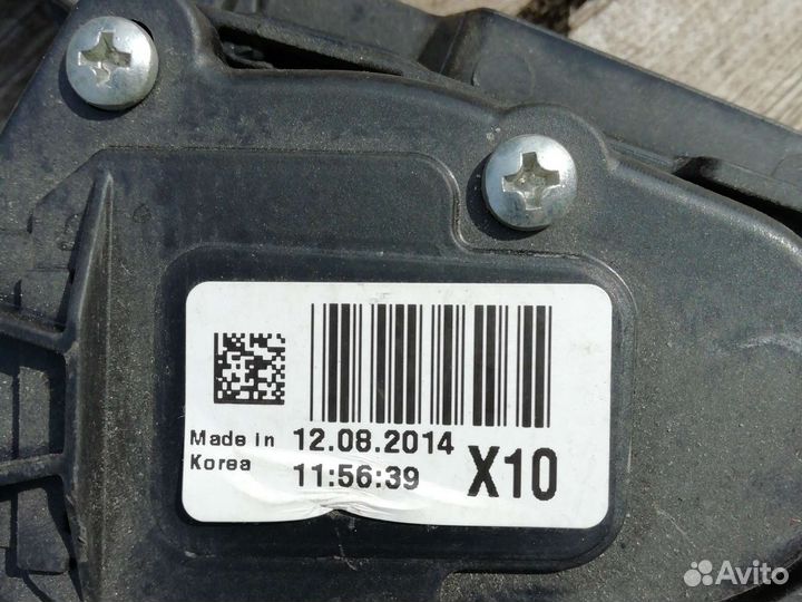 Педаль газа kia cerato 3 2015г