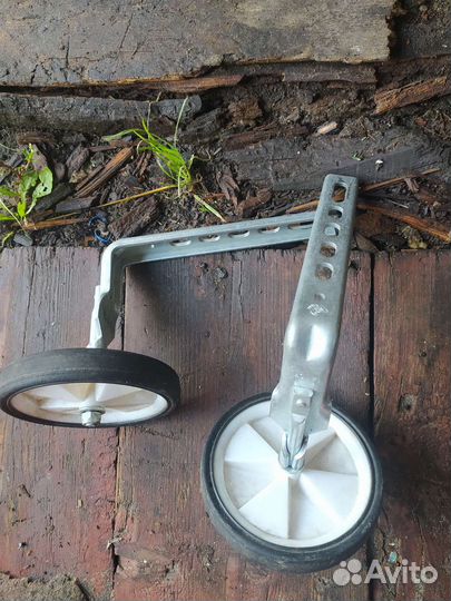 Боковые колеса для детского велосипеда