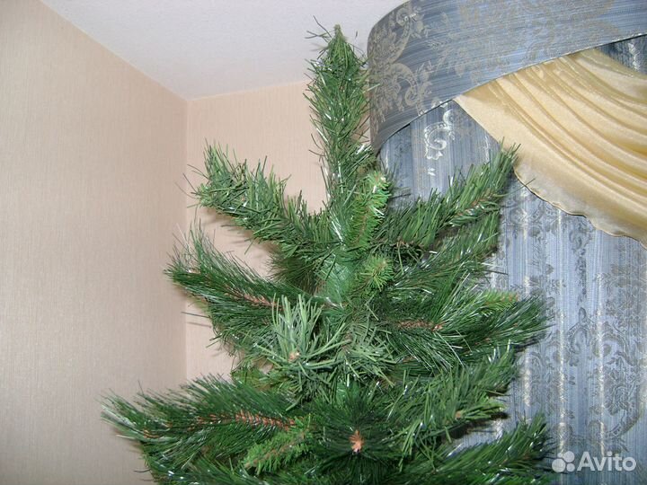 Ёлка искусственная Б/У высотой 213 см