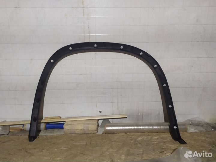 Накладка заднего крыла левого Skoda Kodiaq 2017