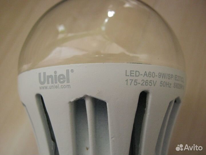 Фитолампа для растений Uniel LED E27 6W 220V