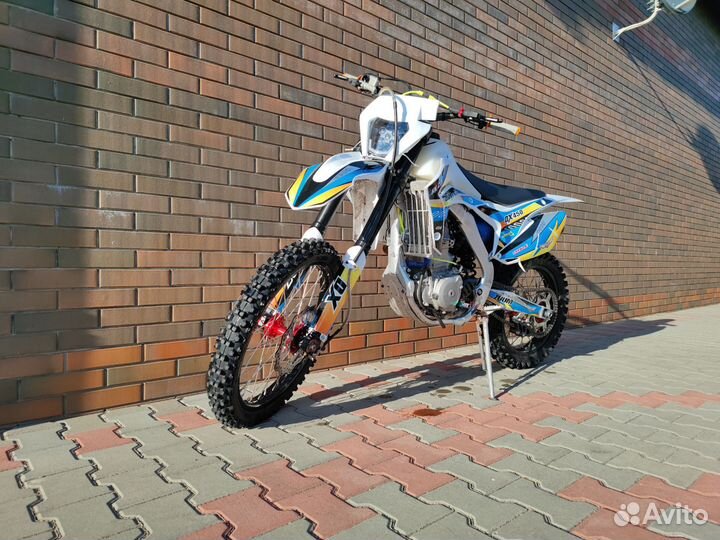 Zuum dx450