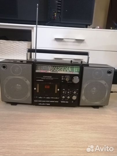 Кассетная магнитола Siemens Club735