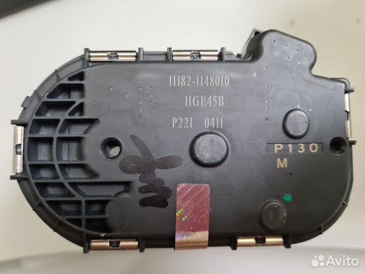 Дроссельный патрубок с электроприводом 11182114801