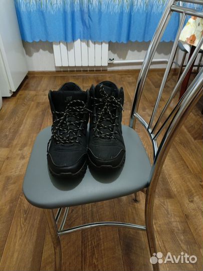 Кроссовки мужские зима 43р