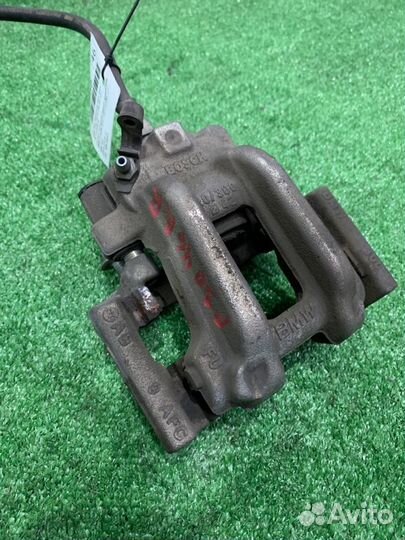 Суппорт тормозной задний правый Bmw 328I F30