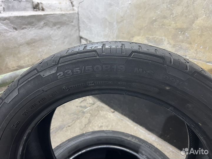 Continental Conti4x4Contact 235/50 R19