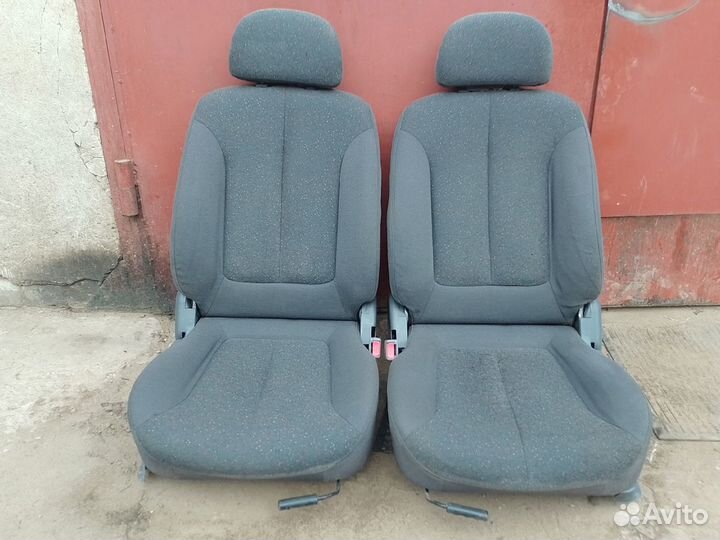 Сиденья Хендай Акцент Hyundai Accent комплект