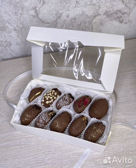 Финики в шоколаде