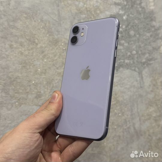 iPhone 11, 64 ГБ