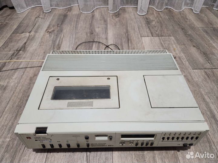 Видеомагнитофон электроника вм 12