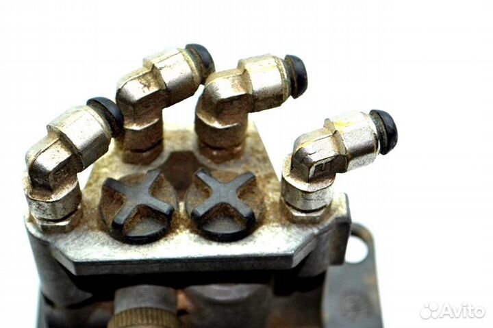 Рычаг управления гидравликой volvo FM9 (01.01-12.0