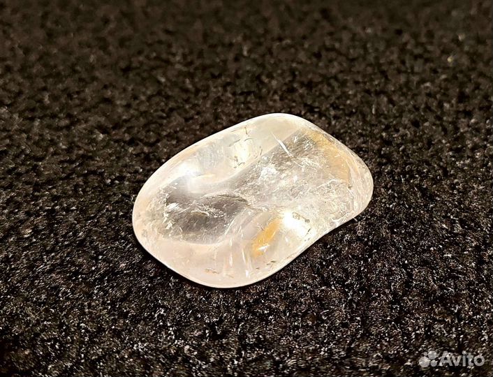 Камень горный хрусталь