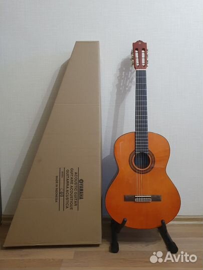 Классическая гитара Yamaha c40 новая(матовая)