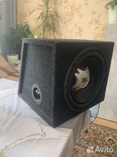Сабвуфер 12 jbl