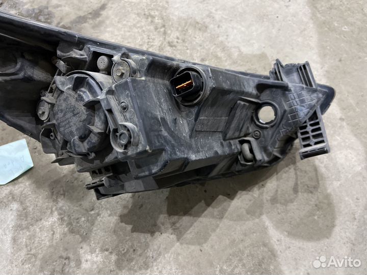 Передний левый фонарь Hyundai Solaris 1