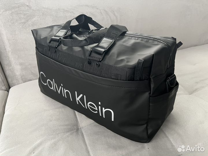 Сумка спортивная дорожная Calvin Klein