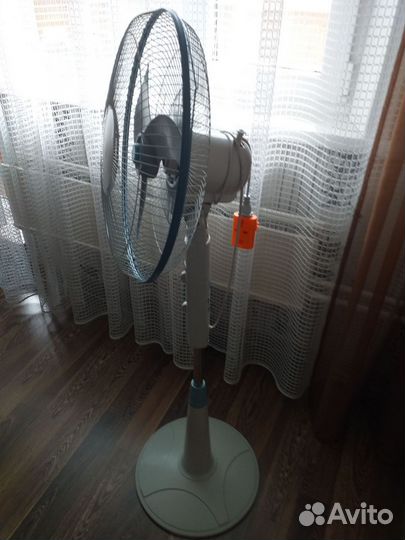 Вентилятор напольный