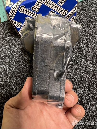 Тормозные колодки новые