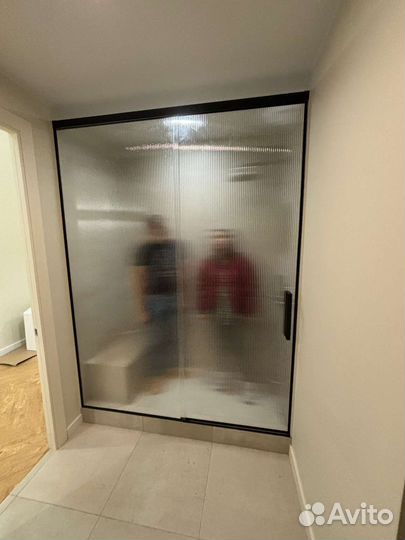 Шторы в душ из стекла