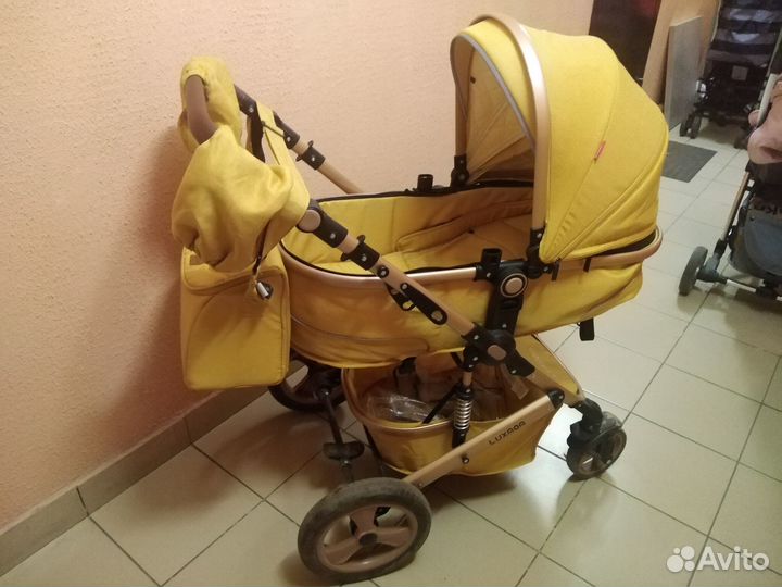 Продам коляску 2 в 1