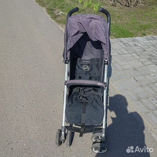 Прогулочная коляска трость