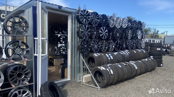 Unigrip Lateral Force Sport 255/40 R20