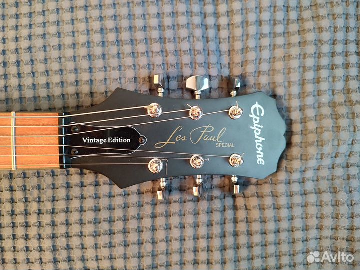 Электрогитара Epiphone Les Paul E1 Ebony VE - бу
