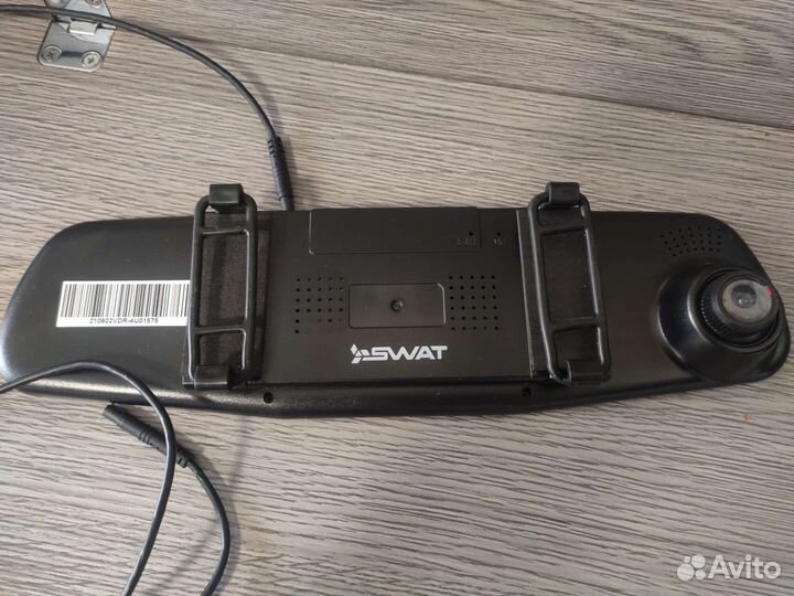 Зеркало заднего вида с регистратором