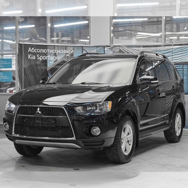 Mitsubishi Outlander 2.4 CVT, 2012, 306 300 км
