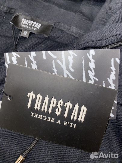 Зипка Trapstar