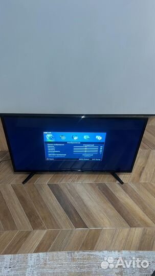 Телевизор LED 39 дюймов (99 см) dexp H39D7000E HD