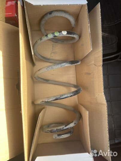 Пружины для Skoda Rapid/VW Polo Оригинальные