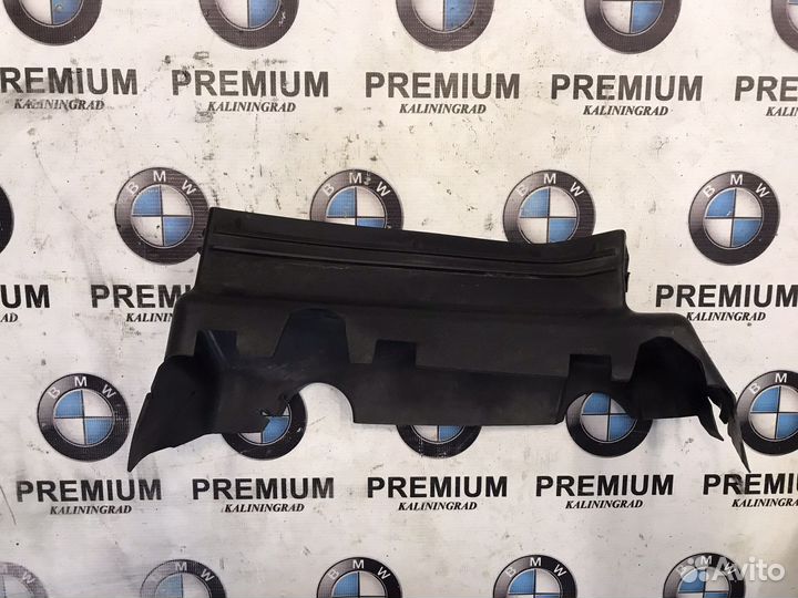 Воздуховод Volkswagen Touareg 2