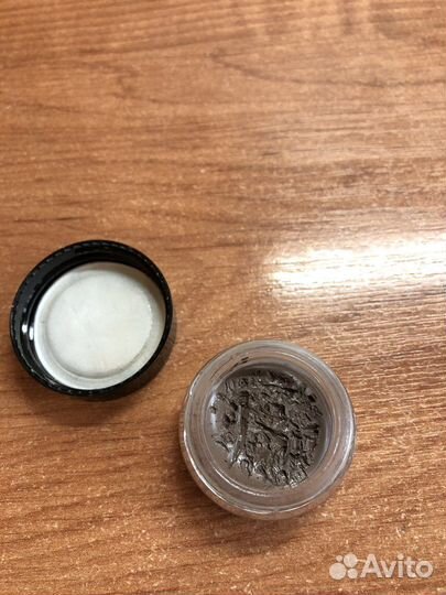 Помада для бровей