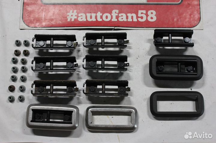 Кронштейн крепления сиденья Volkswagen T5 / T6