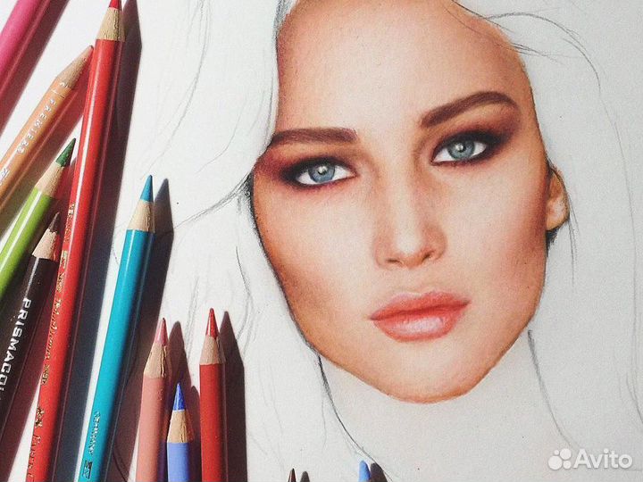 Портрет профессиональными цветными карандашами
