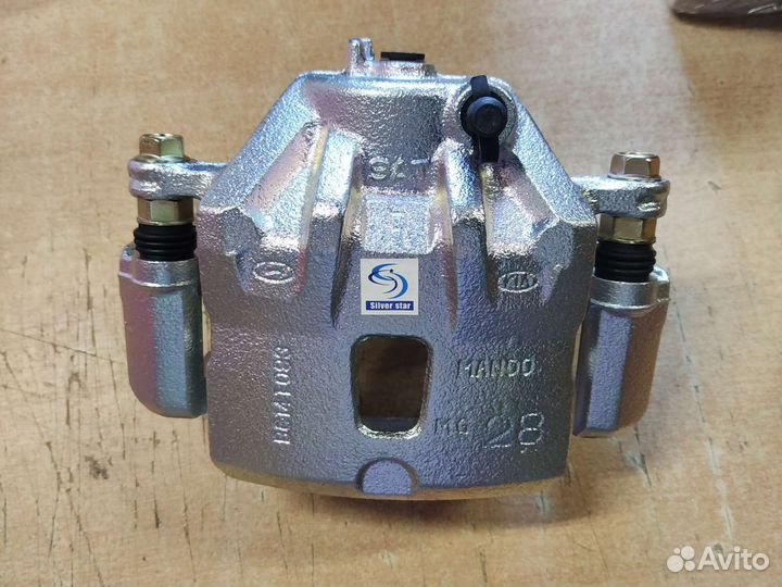 Суппорт передний левый Sonata V (NF), Grandeur IV