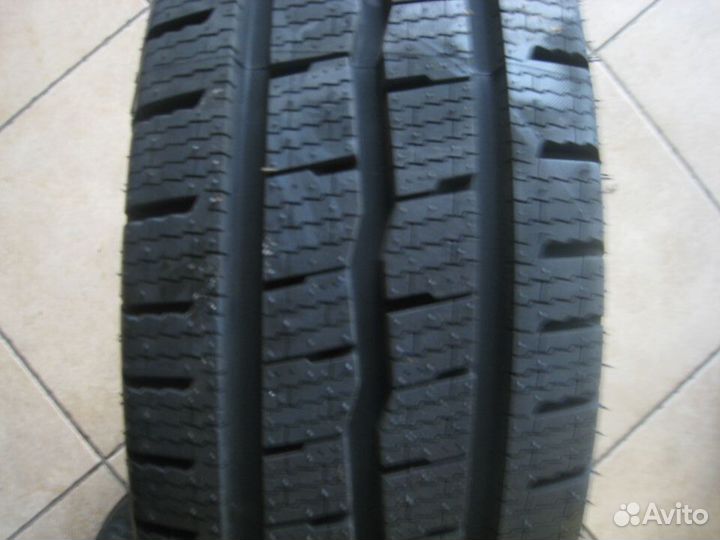 Royal Black Royal Winter Van 185/80 R14C 102R