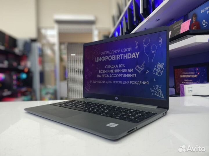 Ноутбук HP Intel Core i3 8 гб