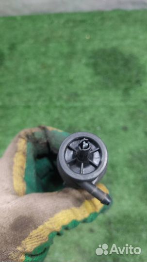 Мотор омывателя заднего стекла Mercedes Benz E-cl