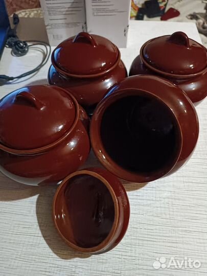 Горшочки керамические, деревянный и стаканы