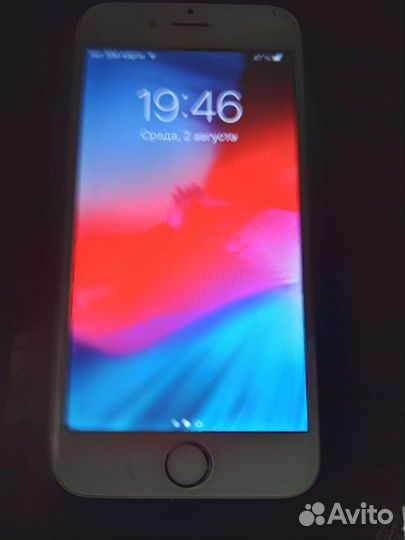 Телефон iPhone 6s