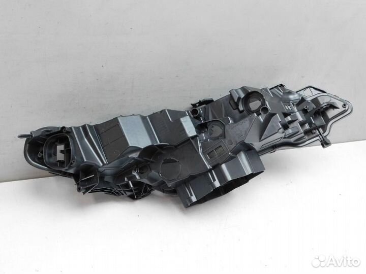 Фара левая Land Rover Range Rover Evoque