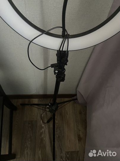 Кольцевая лампа