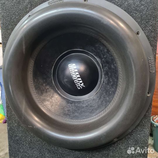 Активный сабвуфер